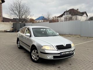 Skoda Octavia foto 2