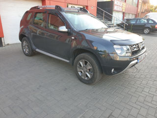 Chirie auto. Daci Duster  Viber / WhatsApp Botanica Chisinau