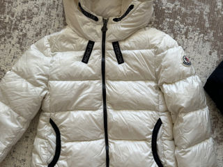 Moncler 6 - 8 foto 2