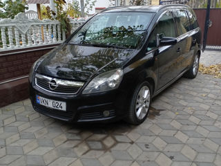 Opel Zafira foto 5