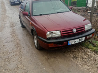 Volkswagen Vento foto 3