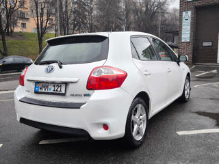 Toyota Auris foto 4