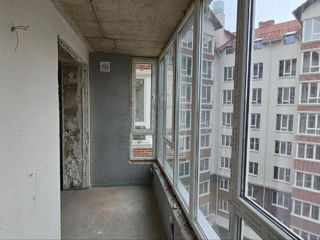 Apartament cu 2 camere, 73 m², Buiucani, Chișinău foto 5