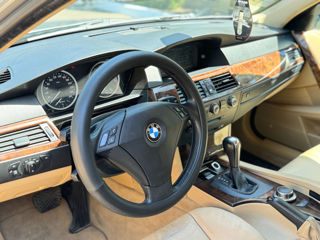 BMW 5 Series foto 7