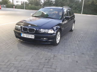 BMW 3 Series foto 1