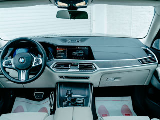 BMW X7 foto 14