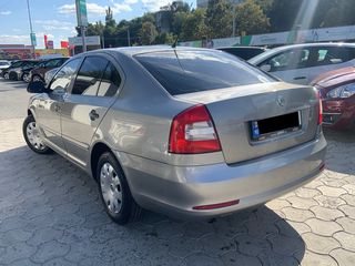 Skoda Octavia foto 4