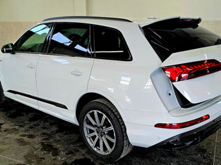 Audi Q7 foto 4