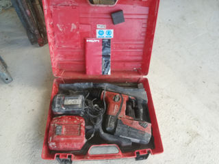 Hilti cu acumulator foto 1