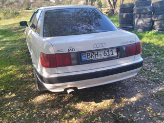 Audi 80