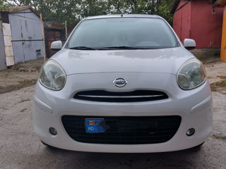 Nissan Micra foto 1