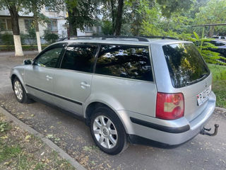 Volkswagen Passat foto 4