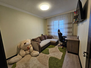 Apartament cu 3 camere, 70 m², Centru, Bălți foto 1