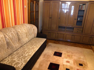 Apartament cu 3 camere, 75 m², Buiucani, Chișinău foto 2