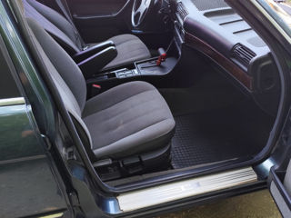 BMW 7 Series фото 7