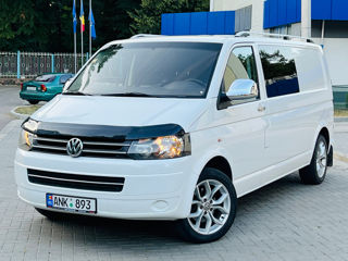 Volkswagen T5 Plus foto 3