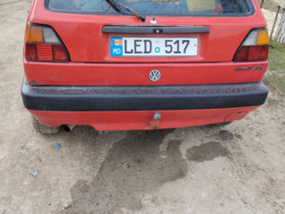 Volkswagen Golf foto 2