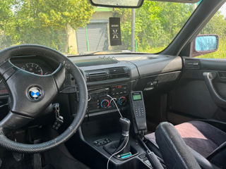 BMW 5 Series foto 6
