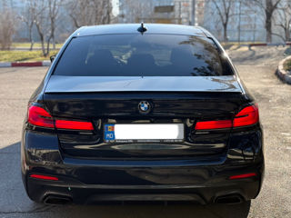 BMW 5 Series foto 5