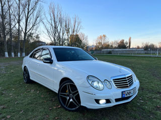 Mercedes E-Class foto 19