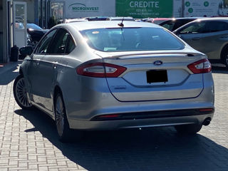 Ford Fusion foto 4