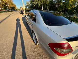 Mercedes E-Class foto 3