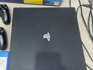 Play Station 4 pro 1TB foto 3