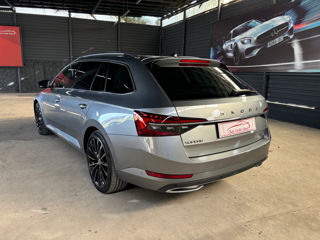 Skoda Superb foto 5