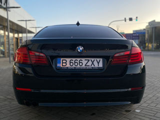 BMW 5 Series foto 2