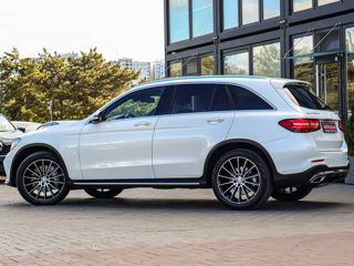 Mercedes GLC foto 5