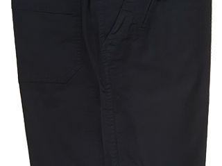 Чёрные из натуральной ткани шорты с карманамик карго. foto 8