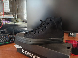 Chuck Taylor All Star Canvas