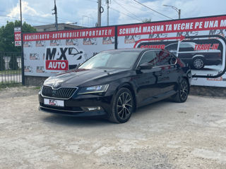 Skoda Superb foto 0