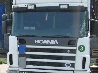 Scania R124LA foto 2