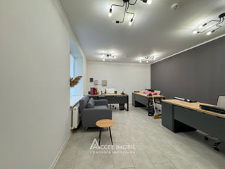 Casă în 2 nivele! str. Liviu Rebreanu, Ciocana, 150m2 + 6 ari! Euroreparație! foto 1