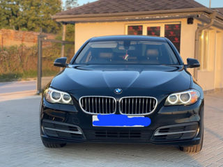 BMW 5 Series foto 4