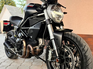 Ducati Monster 797 foto 2