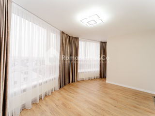 Apartament cu 2 camere, 65 m², Centru, Chișinău foto 6