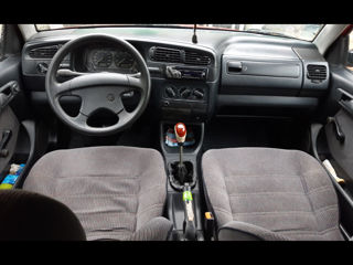 Volkswagen Vento foto 6