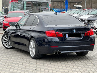 BMW 5 Series foto 5