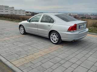 Volvo S60 foto 2