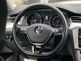 Volkswagen Passat foto 12