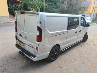 Opel Vivaro Biturbo 2900 foto 3