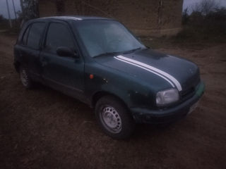 Nissan Micra foto 5