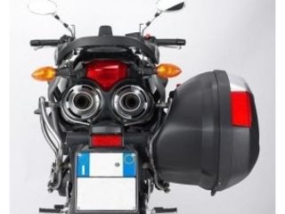 Suporturi GIVI pentru Yamaha Fz6 S2 foto 4