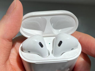 Apple AirPods 2 – оригинальные наушники, отличное состояние фото 0