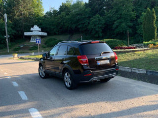 Chevrolet Captiva foto 2