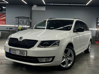 Skoda Octavia foto 3