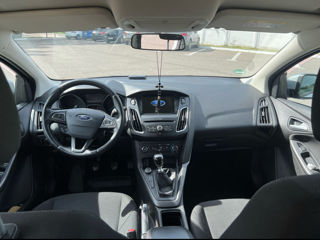 Ford Focus foto 7