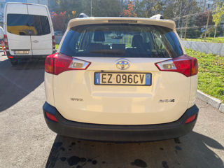 Toyota Rav 4 foto 5